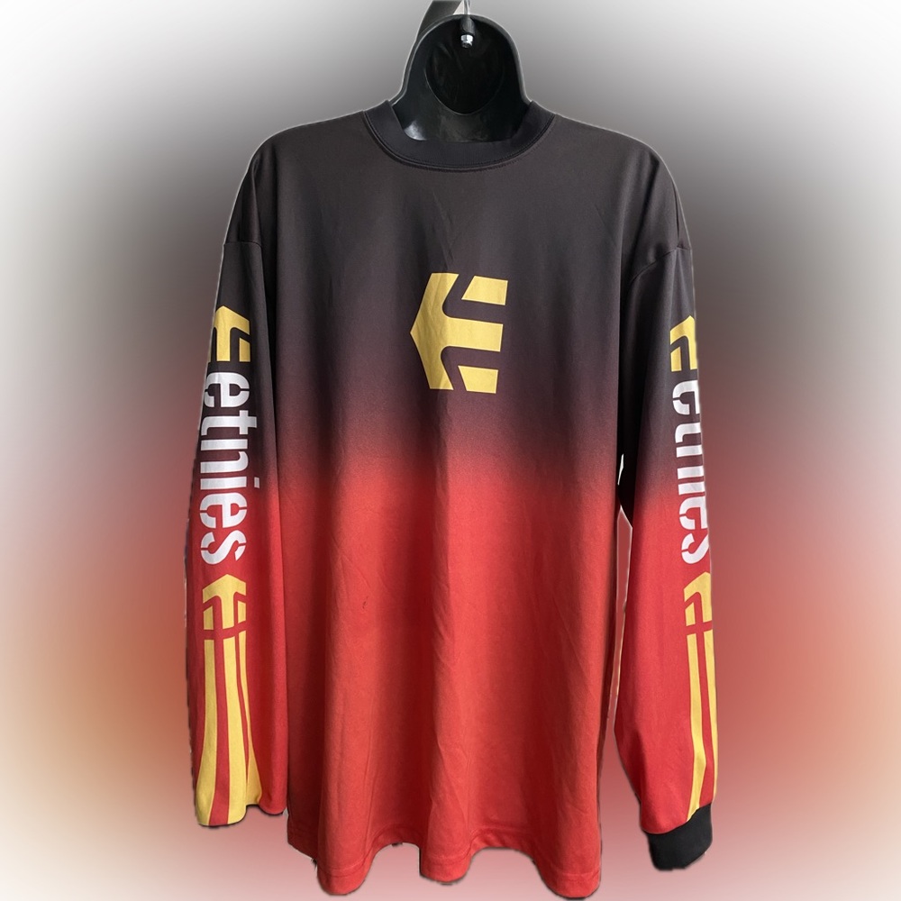 Y2K Etnies skateboard long sleeve jersey